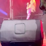 Loana Petrucciani Instagram - Après « Comme je t’aime » … 🩷 Un petit peu d ‘Obession’ mon deuxième titre… J’ai adoré, vraiment.. Je me suis amusée.. Même concert à Bordeaux.. Mais je voulais vous la faire partager.. Bisous doux, mes loulous 🩷🩷 💕💕💕💕 💖💖💖 💖 💖💖💖💖💖💖💖💖 ✨🌺🌺 💕 💖 loana #beauty ##frenchgirl #miroir #naturalmakeup #loveyou #influenceuse #romantic #women #selfie #love #heart #sweet #friends #blondebombshell #love #heart #sweet #friends #blondebombshell #🧡