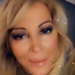 Loana Petrucciani Instagram - Coucou mes Loulous 💖💖juste pour vous souhaiter une bonne journée toute ✨✨✨✨et 💞💞💞 câlins 🤗 💖 loana #beauty ##frenchgirl #miroir #naturalmakeup #loveyou #influenceuse #romantic #women #selfie #love #heart #sweet #friends #blondebombshell #love #heart #sweet #friends #blondebombshell #🧡Mes loulous juste pour vous rappeler que si vous voulez faire une dédicace personnalisé de moi à qui vous voulez ou même vous même pour n’importe quelle occasion ou juste pour faire plaisir .. Vous pour pouvez me retrouver sur le site Vidoleo