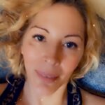Loana Petrucciani Instagram - Bisous mes loulous ✨✨💖💖 loana #beauty ##frenchgirl #miroir #naturalmakeup #loveyou #influenceuse #romantic #women #selfie #love #heart #sweet #friends #blondebombshell #love #heart #sweet #friends #blondebombshell #🧡