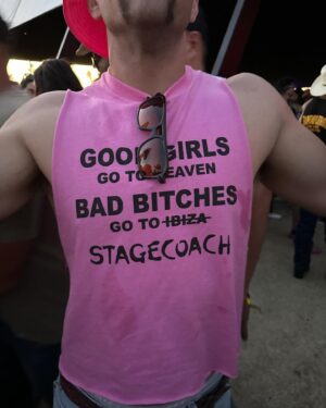 Lola Kirke Instagram - More @stagecoach ❤️🤠❤️