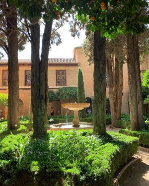 Loreena McKennitt Instagram - #LaAlhambra #Alhambra #TheAlhambra #Granada #Spain #España #españa🇪🇸 #VisitSpain #Andalucia 📷 @markmccauley