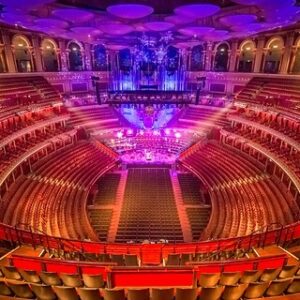 Loreena McKennitt Instagram - The Royal Albert Hall 🇬🇧 has just released a small number of very good Stalls seats and also some Boxes.
.
Ticket link from bio. 
Wednesday, March 13, 2019.
.
@bouzoukihughes 
@carolinelavelle 
@hug_the_mod 
@dudleyphillipsbass 
@robbriandrummer
.
#LMLostSoulsTour
#London 
#WorldMusic
#CelticMusic
#RoyalAlbertHall