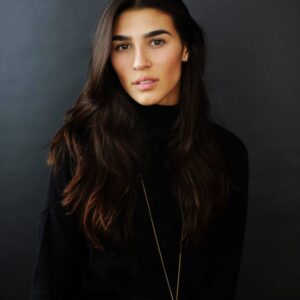 Lorena Andrea Instagram - Before i cut it all off 💇🙊