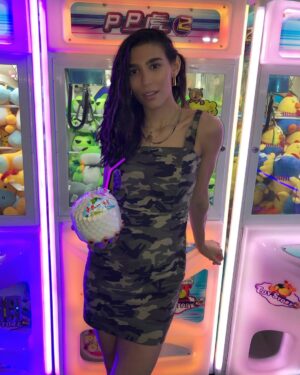 Lorena Andrea Instagram - At the #poplife annual party 🐲🐉 what a way to kick off this trip 😜