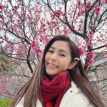 Lorene Ren Instagram - 年初一走走春🧨 任爸說有句諺語「行春行春，有行有春」💰 今天有沒有跟家人一起去走走呢？