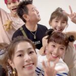 Lorene Ren Instagram - 與大小熊孩子們一起度過的快樂暑假 讓容容姐姐開心又崩潰的各種瞬間 明天要播出囉🥳 敬請鎖定 山裡來了熊孩子🐻 台視每週六晚間8點 東森每週日晚間8點 中華電信MOD、MyVideo、LINE TV 每週日晚間10點 一起歡樂一夏☀️ @ebc.naughtykids @Kenzo @tun_grp @lesnereidesparis