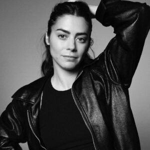 Lorenza Izzo Thumbnail - 4.6K Likes - Most Liked Instagram Photos