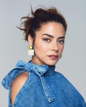 Lorenza Izzo Thumbnail - 3.8K Likes - Most Liked Instagram Photos