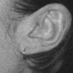 Lorenza Izzo Instagram - Best ear game on the block beibi