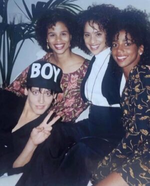 Lori Petty Instagram - - happy birthday 2 meeeee & so many kisses xx I love U xx #swipe