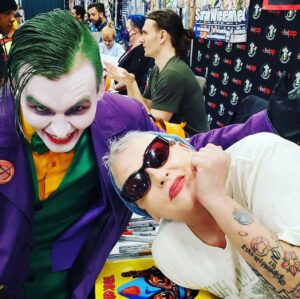 Lori Petty Instagram - - thank you #Seattle y’all been so kind xx and thank you @emeraldcitycomiccon @nickcompoop93 is the Joker 💜❤️😘