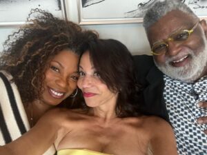 Lorraine Toussaint Instagram - Basking in the timeless birthday glo of my sweet friend @gloreuben. Love you🍾🎉❤️