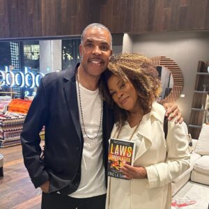 Lorraine Toussaint Instagram - So proud to have hosted the signing of my friend @eriqlasalle’s third book “Laws of Annihilation. 🤍

#TheMartryMaker