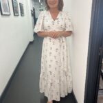 Lorraine Kelly Instagram – Todays look – @phaseeight and sandals @danielfootwear #summer #summervibes #fashion #summerdress  #sandals