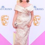 Lorraine Kelly Instagram - Thank you @bafta! Dress @sassiholford, styling @bella_hignett_styling, shoes @esskashoes, clutch @tylerellisofficial, earrings @mimibaldwinjewellery, hair and make up @helenhandmakeup @p&obafta @gettyentertainment @pandocruises