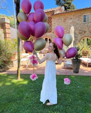 Lotte Verbeek Instagram - Another year around the sun and I am feeling more playful and loved than ever 💕