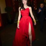 Louisa Mak Instagram – My favourite red 送客gown… that turns into a party dress!!!! 🤘 perfect with gold bangles from @lukfookjewellery_official 
#唔係假酒 #跟足傳統 🤪

💃#victorchanstudio @victorchanstudio 
Special thanks to @jamieleehair 醉住幫我換頭

📸
1, 2 @hoyin626 
3 @taptsov_photography 
4-7 @stein_image