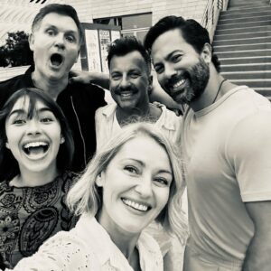 Louise Lombard Instagram - ❤️🧡💛💚💙💜 

#familia