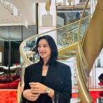 Louise Wong Instagram - @omega 🌕🖤✨ #Storevisit #Omegahk #QueensroadCentral #Omegaboutique