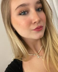 Luísa Gattai Instagram - 🦢* coletânea de fotos aleatórias da galeria * 🦢