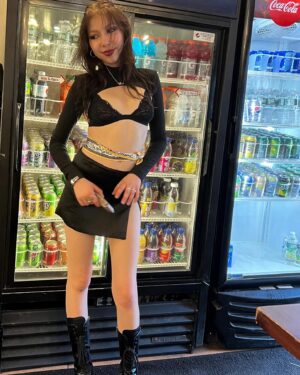 LuLu Lambros Instagram - Bev?