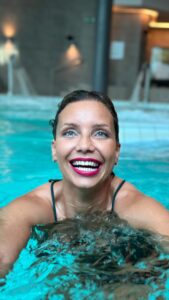 Luciana Abreu Instagram - As saudades que eu tinha de cá estar @estorilwellness A saúde é a nossa principal forma de bem-estar. Viver bem, fazer o bem, amar a vida e mantermo-nos consciente das nossas ações é a melhor receita para a felicidade. I’m back ♥️