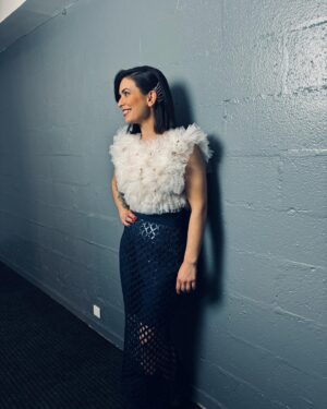 Lucie Bernardoni Instagram - Tenue: @gemymaalouf 

Je les aime 💕
Stylisme @mathieubarthelatcolin 
Coiffure @ludovic.chapalain pour @franckprovostparis 
Makeup @catillonvirginie_makeup