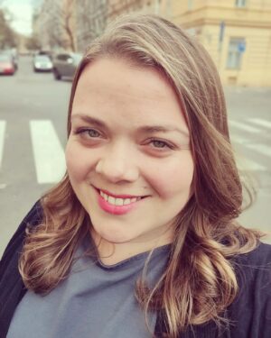 Lucie Polišenská Instagram - @hairstudiohonzakorinek huraaaa konečně jsem se mohla ostříhat. Děkuju ,že už mám vlasy zase jako člověk😘😘😘😘