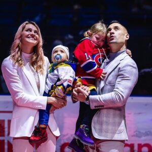 Lucie Šafářová Instagram - @tomasplekanec #rozlucka @rytirikladno #newchapter 🤩🤩🥳🥰🏒🥅
Foto: @roman_mares_