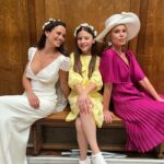 Lucie Lucas Instagram - La famille Clem vous souhaite un très bon week-end et une belle fin de vacances avant de se retrouver lundi prochain à 21h10 sur @tf1 et @mytf1_off pour nos deux épisodes de retrouvailles 🥰🫶✨ #clem #retrouvailles #verysoon #serie #tf1 #mytf1 #famille #ensemble #amour @clem_tf1