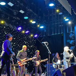Lucinda Williams Instagram - In November 2022, our good friends @waynekramerofficial and @sextonplace sat in with us for a few songs aboard the Outlaw Country Cruise. Wayne was a talented musician, loving friend and all around great guy. He will be missed 🕊️