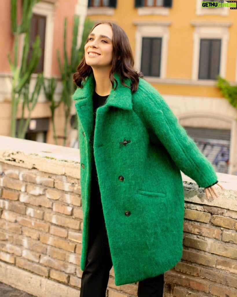 Lucrezia Guidone Instagram - Green love 💚 @fay_brand #adv