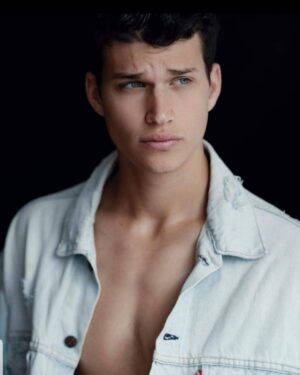 Lucy Dubinchik Instagram - NOAM  @noamdub
