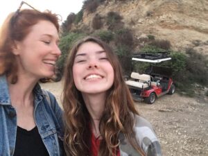 Lucy Walters Instagram - Happy birthday to my incredibly talented, delightfully effervescent (tv) daughter @cakedodd. She’s the best, but not much of a Shorty these days. @getshortyonepix @epix #getshorty