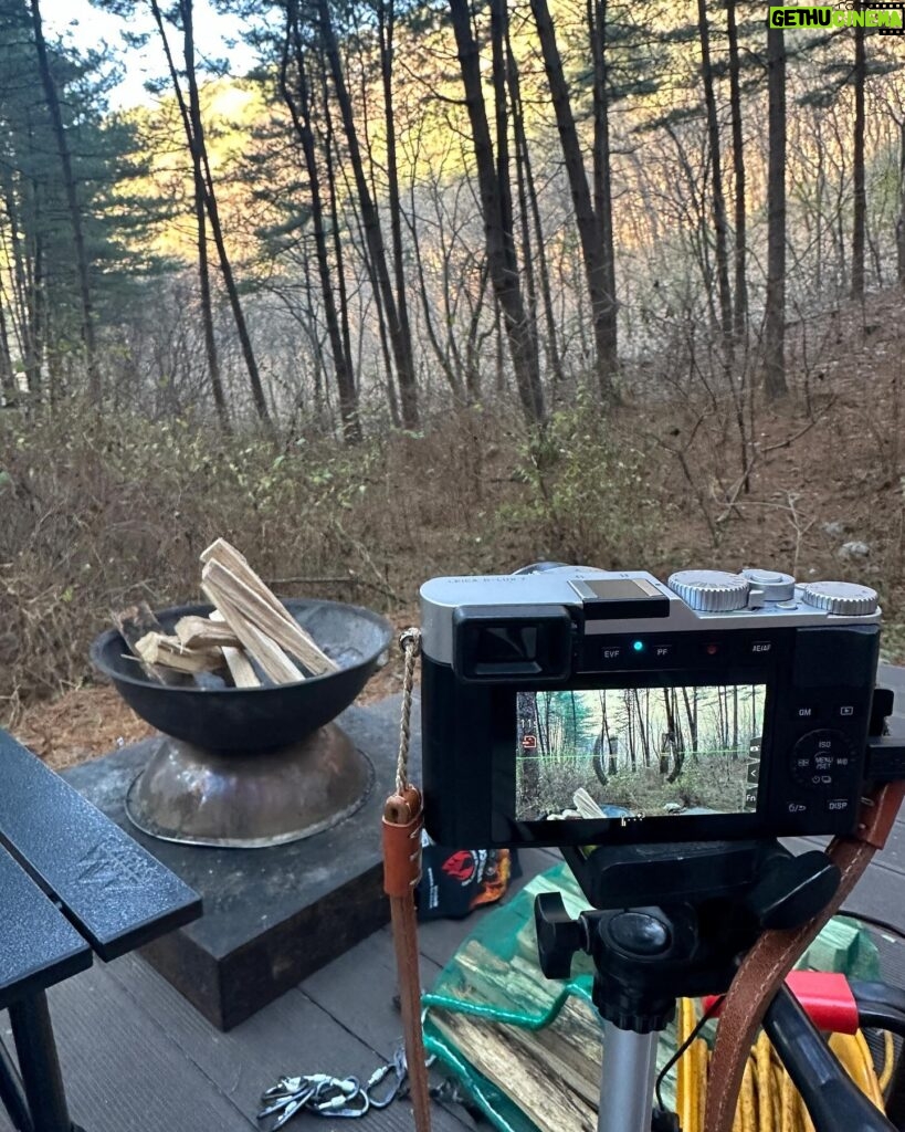 Luda Instagram - 가을 끝자락에 맛본 캠핑