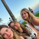 Ludivine Reding Instagram - fruits n paddle 🏄🏼‍♀️