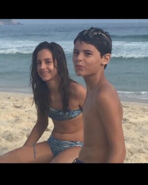 Luiza Tomé Instagram - Nova edição da anterior que apaguei  rssss
Razão da minha vida , família.
Amor incondicional , filhos 
#amordemãe 
#amordefilha 
#amor