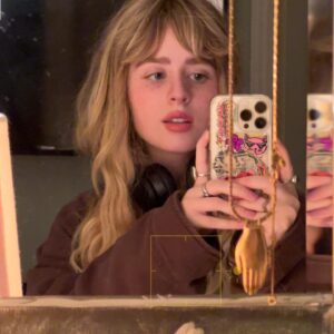 Lulu Wilson Instagram - cold nose season