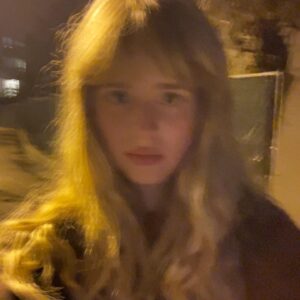 Lulu Wilson Instagram - cold nose season
