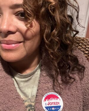 Luna Lauren Velez Instagram - I didn’t think I’d make it. Tried this morning before my call time at the studio only to be told that due to redistricting I had  to go somewhere else. I was so tired after my shooting day but…I made it! You can too!  It’s not too late and it feels so good! 40 minutes left in NY! Polls are open til 9! Go for it! #makeadifference #vote #nyc #goforit #love ✨✨✨✨