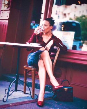 Luna Lauren Velez Instagram - One of my favorite photo shoots ever with the incomparable @stevemacdaphotographer . I love the wardrobe, I loved the vibe, I loved this day! #nyc #vibes #fashion #photo #shoes #love ✨