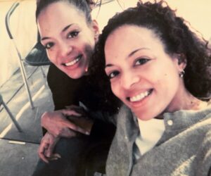 Luna Lauren Velez Instagram - Me and lori. Ah, youth…#twin #twinning #twintuesday #youth #hermanas #love✨