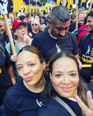 Luna Lauren Velez Instagram - We are here! #sagaftra #strike #actors