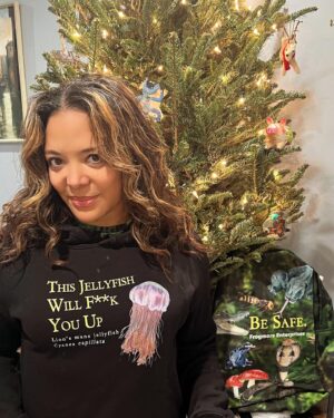 Luna Lauren Velez Instagram - Looking for a really great, cool Christmas gift? Checkout  DrFrogmore.com for hoodies, t-shirts, backpacks legging bags and a whole lot more. You’ll love it! #christmas #gifts #besafe #frogs #mushrooms #nature #love ✨