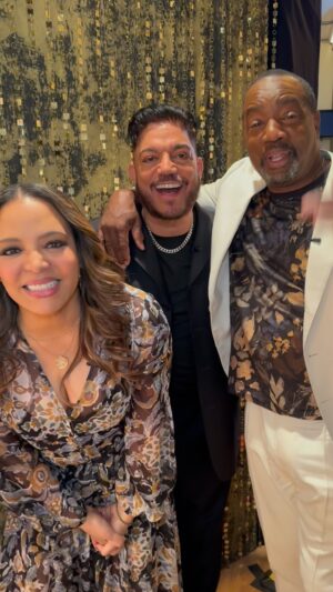 Luna Lauren Velez Instagram - TUNE IN for @lunalaurenvelez, @aka_delo and @malikyoba’s first daytime interview EVER as a cast! We’re celebrating the 30th anniversary of #NewYorkUndercover. Don’t miss it! 💥