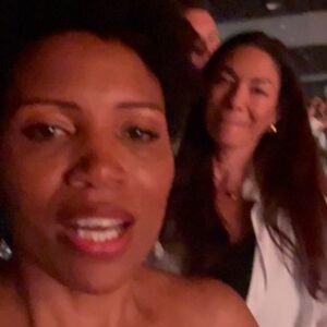 Lura Instagram - Os CALEMA fizeram história nestes dois dias com o @meoarenaoficial lotado de pessoas de todas as origens que acreditam no Amor e nos valores da Humildade, Amizade e Família. Parabéns @fradique_calema e @anthon507_calema! Vocês são Anjos mensageiros de Paz e Amor com muito talento. 🌟🌟

Obrigada à @torresjoalheiros  pelo magnífico camarode que nos proporciounou uma vista privilegiada deste grande concerto. ❤️🌟

@anthon507_calema 
@paula.c.osorio 
@dianadecadaval 
@tomassuter 
@torresjoalheiros