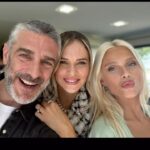Luz Cipriota Instagram - Es Hoy! Es Hoy! 🔥Ya está disponible la nueva temporada de @elitenetflix !! Roberta junto a isadora @valentinazenere y con la incorporacion de Martin @leosbaraglia en una familia que dará que hablar!! Feliz y agradecida de participar de este proyecto donde disfruté minuto a minuto de cada momento del rodaje. Gracias @rubengol @jaimevaquin @carlosmoncas @zetastudiosprod y a nuestros directores estrellas @linoescalera @anuscavazquez @rogergual . Ya les iré mostrando mas cositas del backstage pero Por favor quien la vea me escribe y me cuenta!! 🙏🙏✨♥️. #Elite7 @netflixes @netflixlat @chenetflix #Roberta #Actriz