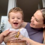 Luz Cipriota Instagram - Cumplir años en septiembre nunca tuvo tanto sentido como cuando me mudé a España porque aca en septiembre arranca de alguna manera el año para todo lo demás. Entonces son puros inicios que se dan juntos y que me permiten nuevas oportunidades de enfocar las cosas , reencontrarme con mi escuela querida @somescuelademusicales ; con sus alumnos y profes y llenos de energía ir por mucho más. Asi me encuentra mi cumple hoy. Con el amor más infinito que puedo sentir con Lorenzo y @serranodavid75 y rodeada de tanta gente que personalmente o a través del teléfono estuvieron ahí para abrazarme fuerte. Soy muy afortunada. Soy muy feliz! Gracias a cada uno de ustedes! El amor llega y se siente hermoso 🩵. #Birthday #Celebrate #6ofseptember #virgo #party #ThankYouAll #Love