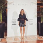 Luz Cipriota Instagram - Arranca la semana de la moda en Madrid y con @nicofreijo fue la excusa perfecta para encontrarnos y disfrutar del desfile de la nueva colección de @the2ndskinco que está que ardee! 😍🔥. Les dejo algunas cositas más en los stories para que vean que no exagero. ♥️. Enhorabuena @juancarlosfdez y @aburmiro por tanta belleza! .