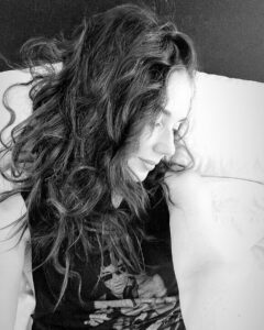 Actress Lyndon Smith HD Instagram Photos and Wallpapers May 2024